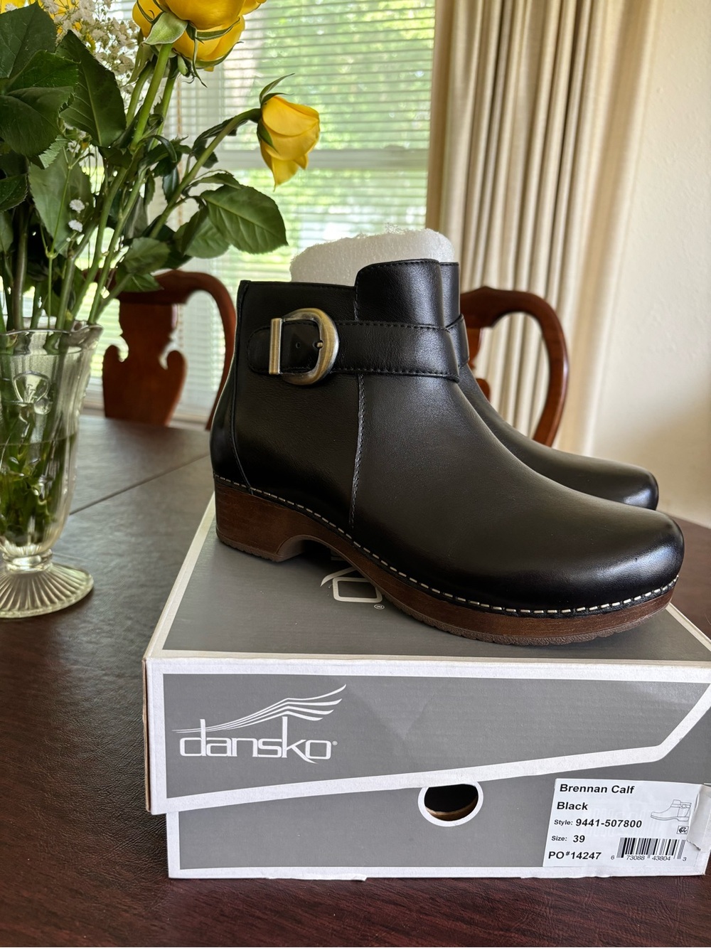 Dansko Brennan Black Leather Ankle Booties | Clog Heel | Size EU 39 / US 9